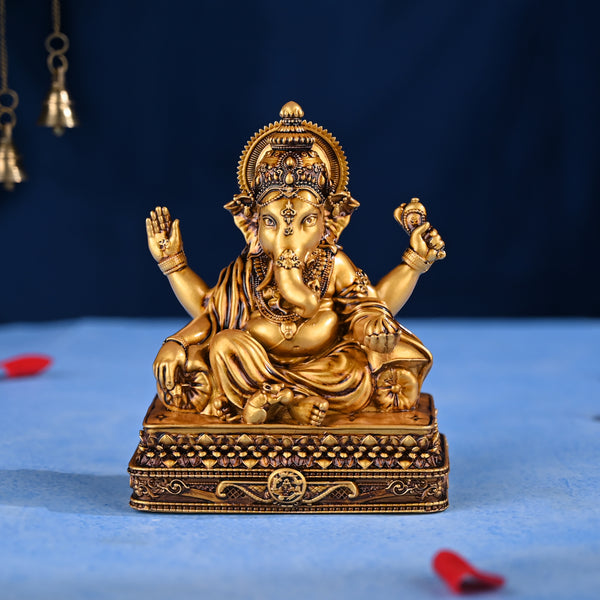 Vinayaka Car Dashboard Idol