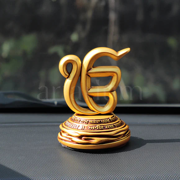 Ek Onkar Car Dashboard Idol