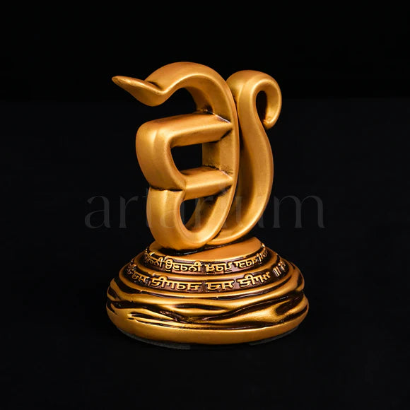 Ek Onkar Car Dashboard Idol