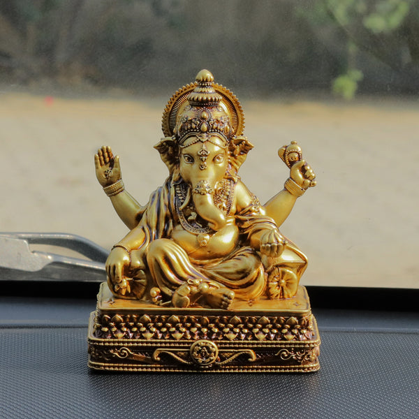 Vinayaka Car Dashboard Idol