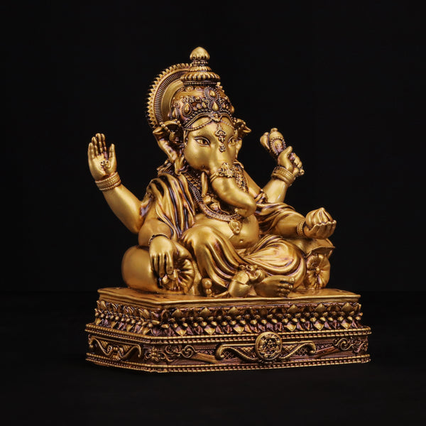 Vinayaka Car Dashboard Idol